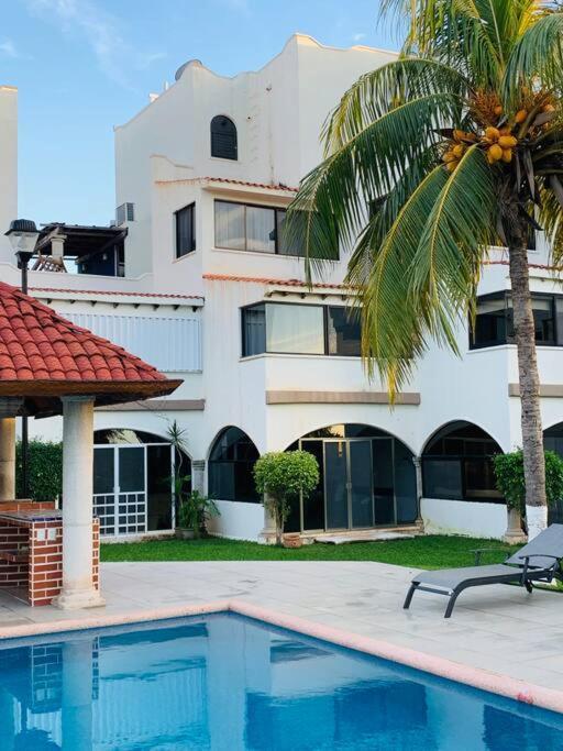 Chic Lagoon Front Villa By Casa Paraiso Cancun Exterior photo